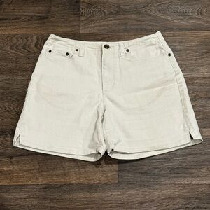 Liz Claiborne Women's Light Tan Denim Shorts